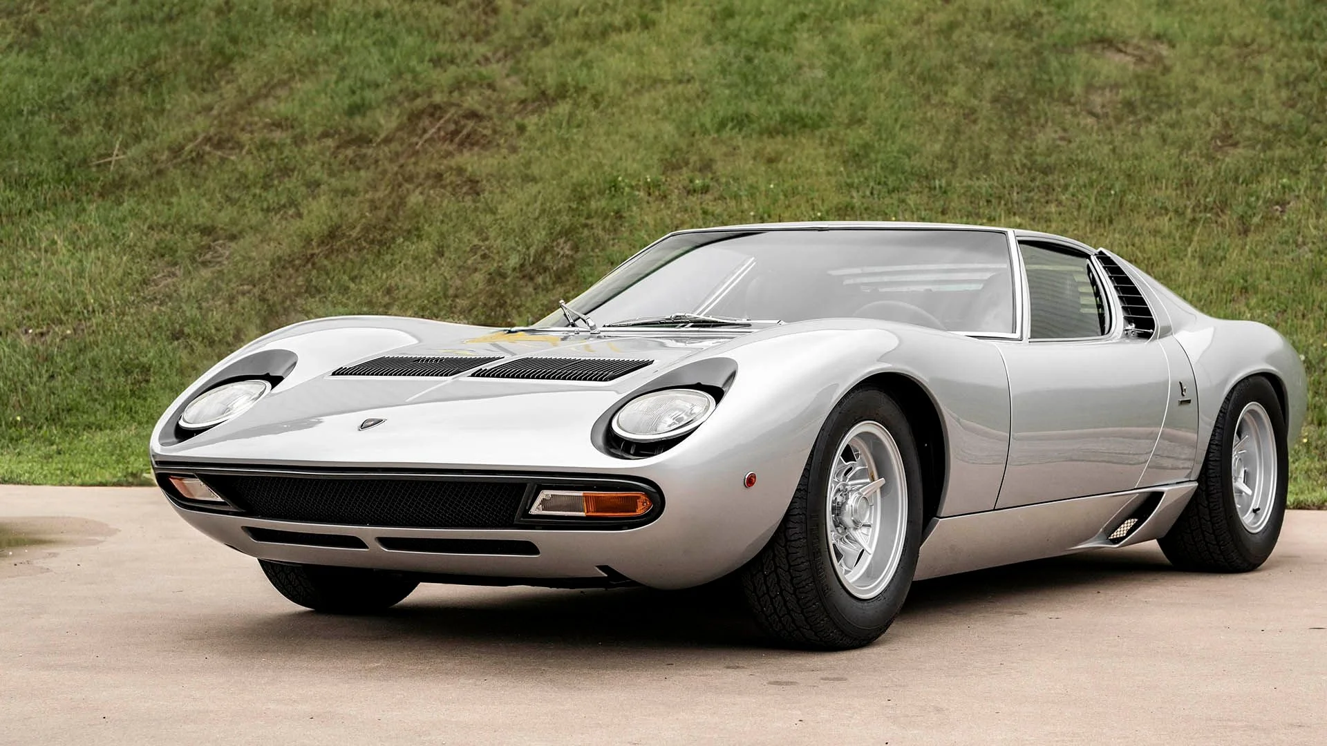 1972 Lamborghini Miura P400 SV VIN 5048 | Hagerty Valuation Tools